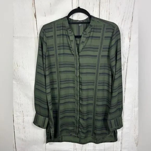 Ann Taylor Chic Green Striped Tunic Blouse with Hidden Button Placket - Picture 3 of 9